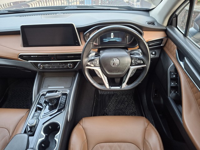 Second-hand 2021 MG Gloster Sharp 6-Str for sale in New Delhi-6