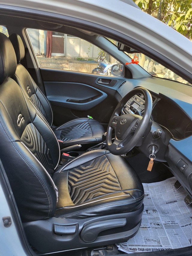 Second-hand 2016 Hyundai i20 Active 1.4 S for sale in Ichalkaranji-9