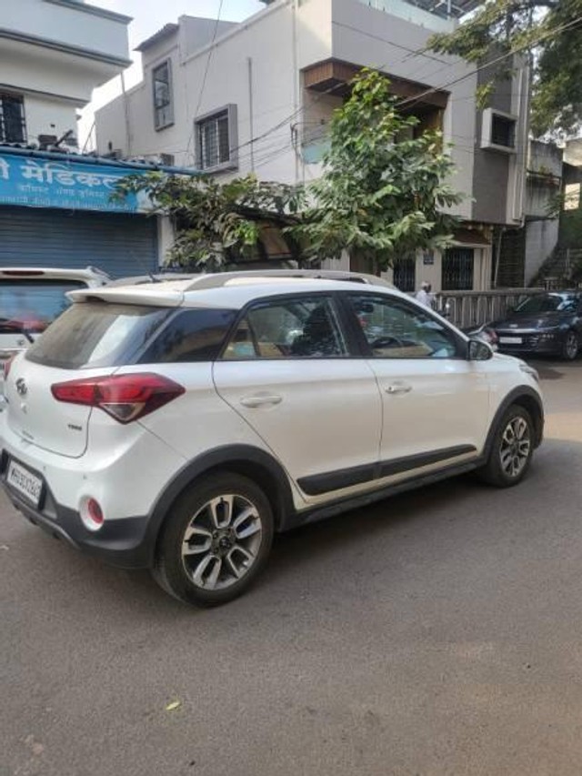 Second-hand 2016 Hyundai i20 Active 1.4 S for sale in Ichalkaranji-4