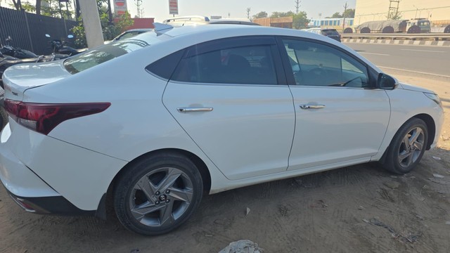 Second-hand 2022 Hyundai Verna SX for sale in Jaipur-3