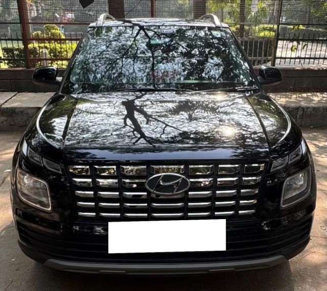 Second-hand 2024 Hyundai Venue S 2023-2025 for sale in New Delhi