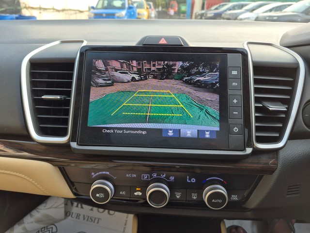 Second-hand 2023 Honda City ZX CVT for sale in Mumbai-5