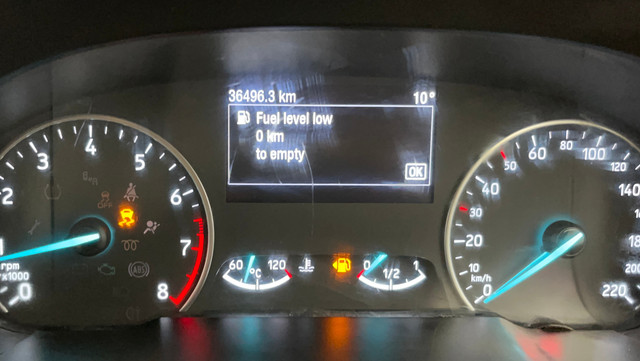 Second-hand 2021 Ford Ecosport 1.5 Petrol Titanium for sale in Noida-11