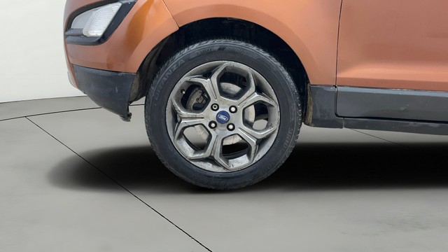 Second-hand 2021 Ford Ecosport 1.5 Petrol Titanium for sale in Noida-26