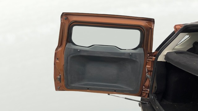 Second-hand 2021 Ford Ecosport 1.5 Petrol Titanium for sale in Noida-20