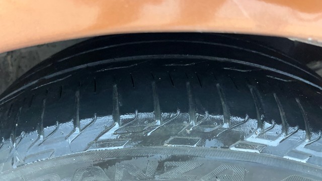 Second-hand 2021 Ford Ecosport 1.5 Petrol Titanium for sale in Noida-29