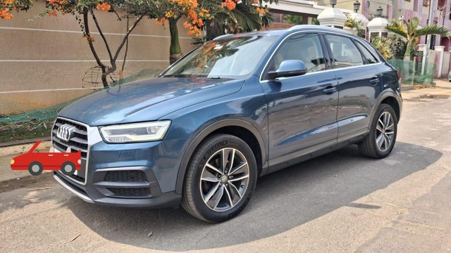 Second-hand 2017 Audi Q3 35 TDI Quattro Premium for sale in Coimbatore-13
