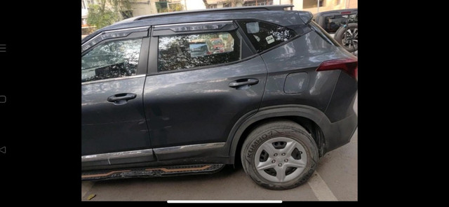 Second-hand 2020 Kia Seltos HTK G for sale in New Delhi-2