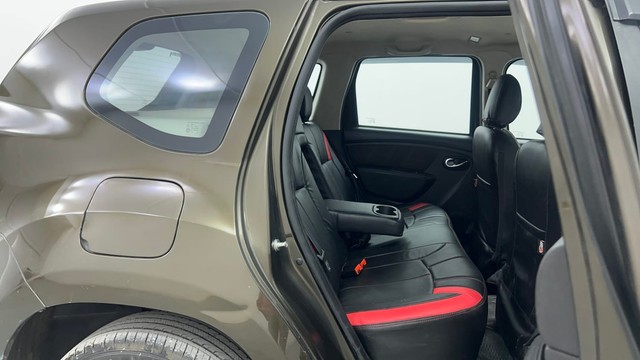 Second-hand 2020 Renault Duster RXZ for sale in Pune-37