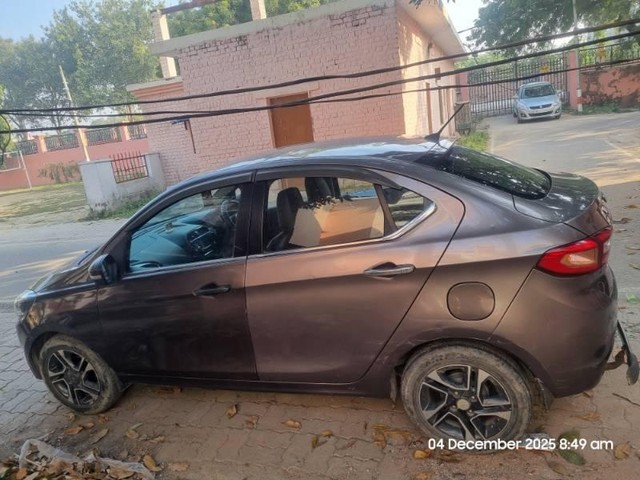 Second-hand 2017 Tata Tigor 1.2 Revotron XZ Option for sale in Lucknow-2