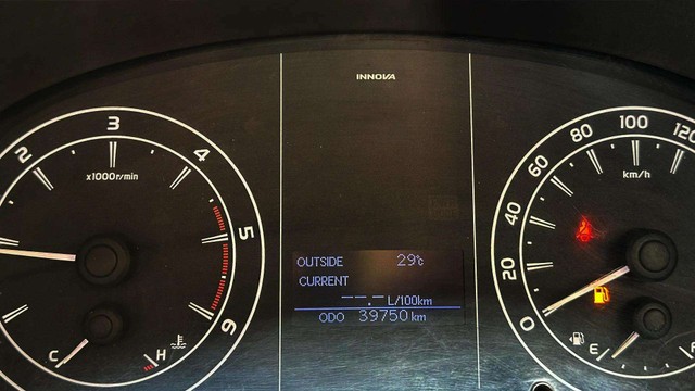 Second-hand 2021 Toyota Innova Crysta 2.4 G 7 STR for sale in Faridabad-7