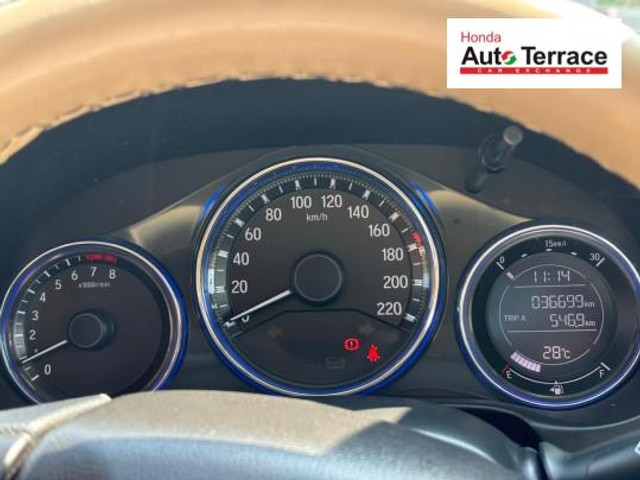 Second-hand 2016 Honda City V MT AVN for sale in Vadodara-8