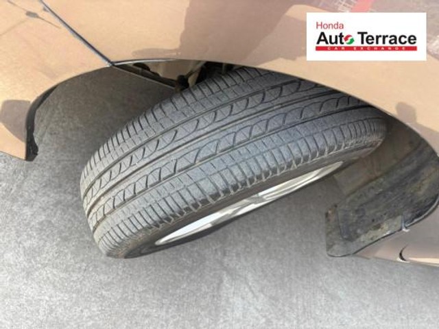 Second-hand 2016 Honda City V MT AVN for sale in Vadodara-2