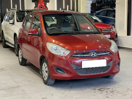 Second-hand 2013 Hyundai i10 Sportz for sale in Hyderabad