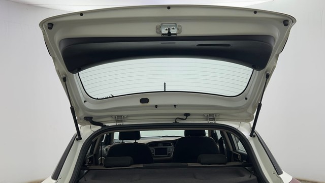 Second-hand 2019 Hyundai i20 1.2 Asta Option for sale in Kolkata-37