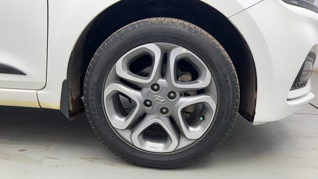 Second-hand 2019 Hyundai i20 1.2 Asta Option for sale in Kolkata-17