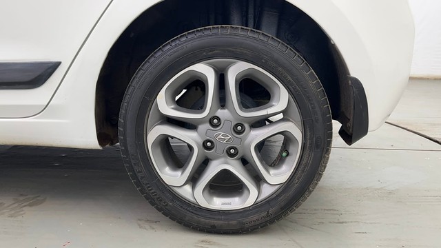 Second-hand 2019 Hyundai i20 1.2 Asta Option for sale in Kolkata-19