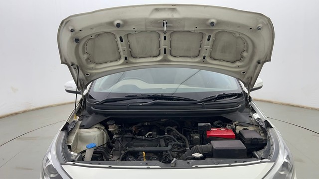 Second-hand 2019 Hyundai i20 1.2 Asta Option for sale in Kolkata-8