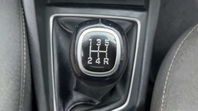 Second-hand 2019 Hyundai i20 1.2 Asta Option for sale in Kolkata-12