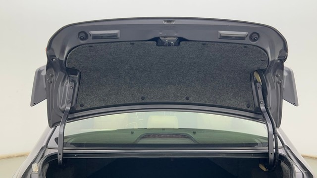 Second-hand 2021 Honda City ZX MT for sale in Kolkata-35