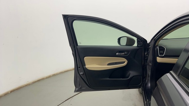 Second-hand 2021 Honda City ZX MT for sale in Kolkata-30