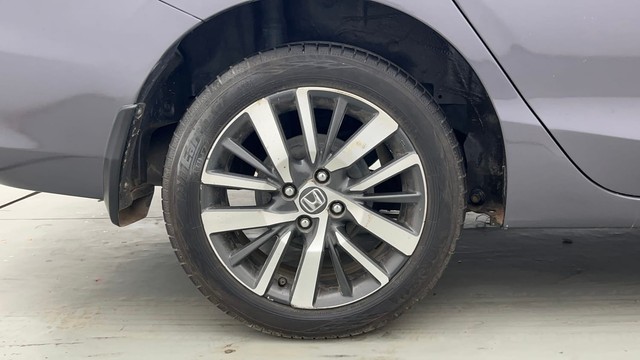 Second-hand 2021 Honda City ZX MT for sale in Kolkata-18