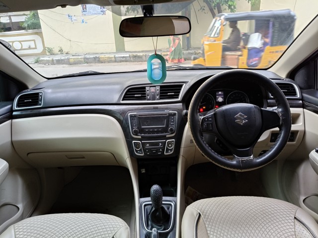 Second-hand 2016 Maruti Ciaz VDi Plus SHVS for sale in Hyderabad-8