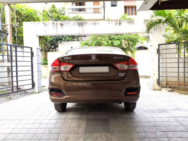 Second-hand 2016 Maruti Ciaz VDi Plus SHVS for sale in Hyderabad-1