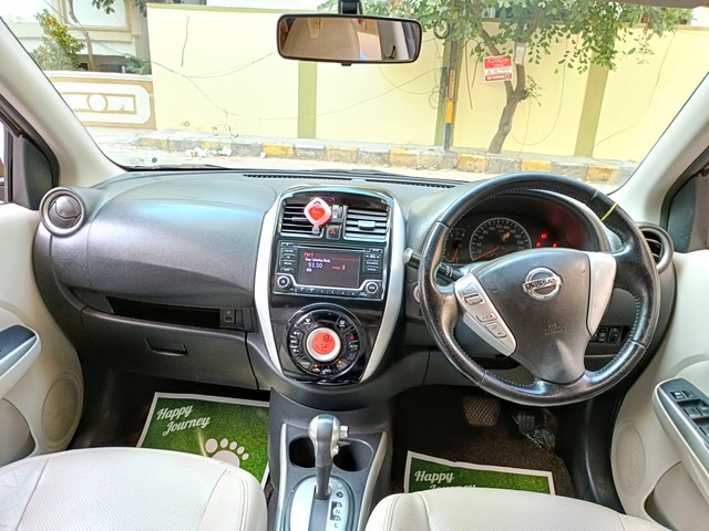 Second-hand 2018 Nissan Sunny XV CVT for sale in Hyderabad-6