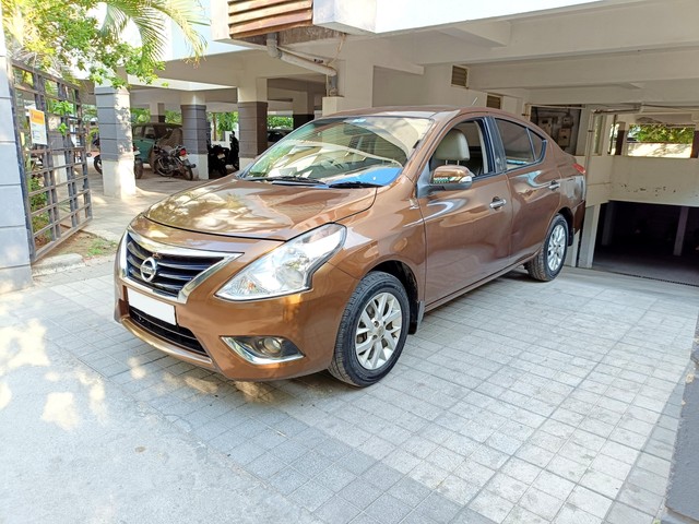 Second-hand 2018 Nissan Sunny XV CVT for sale in Hyderabad-3