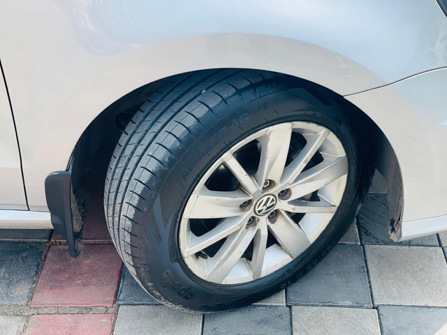 Second-hand 2017 Volkswagen Ameo 1.5 TDI Highline for sale in Surat-4