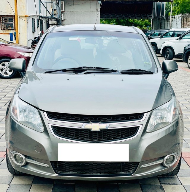 Second-hand 2016 Chevrolet Sail Hatchback 1.3 TCDi LT ABS for sale in Surat-5