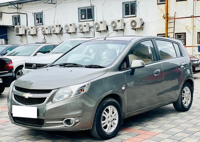 Second-hand 2016 Chevrolet Sail Hatchback 1.3 TCDi LT ABS for sale in Surat-4
