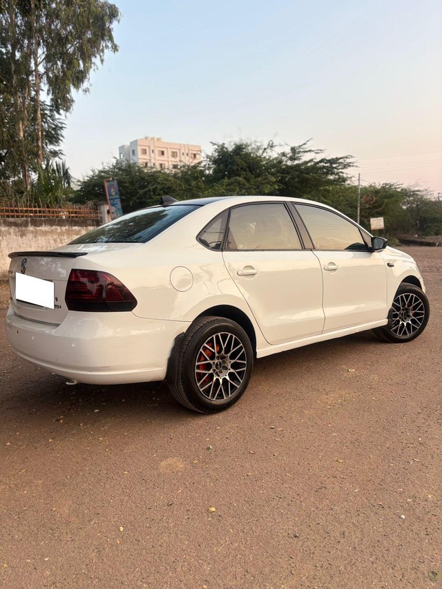 Second-hand 2013 Volkswagen Vento Diesel Highline for sale in Miraj-9