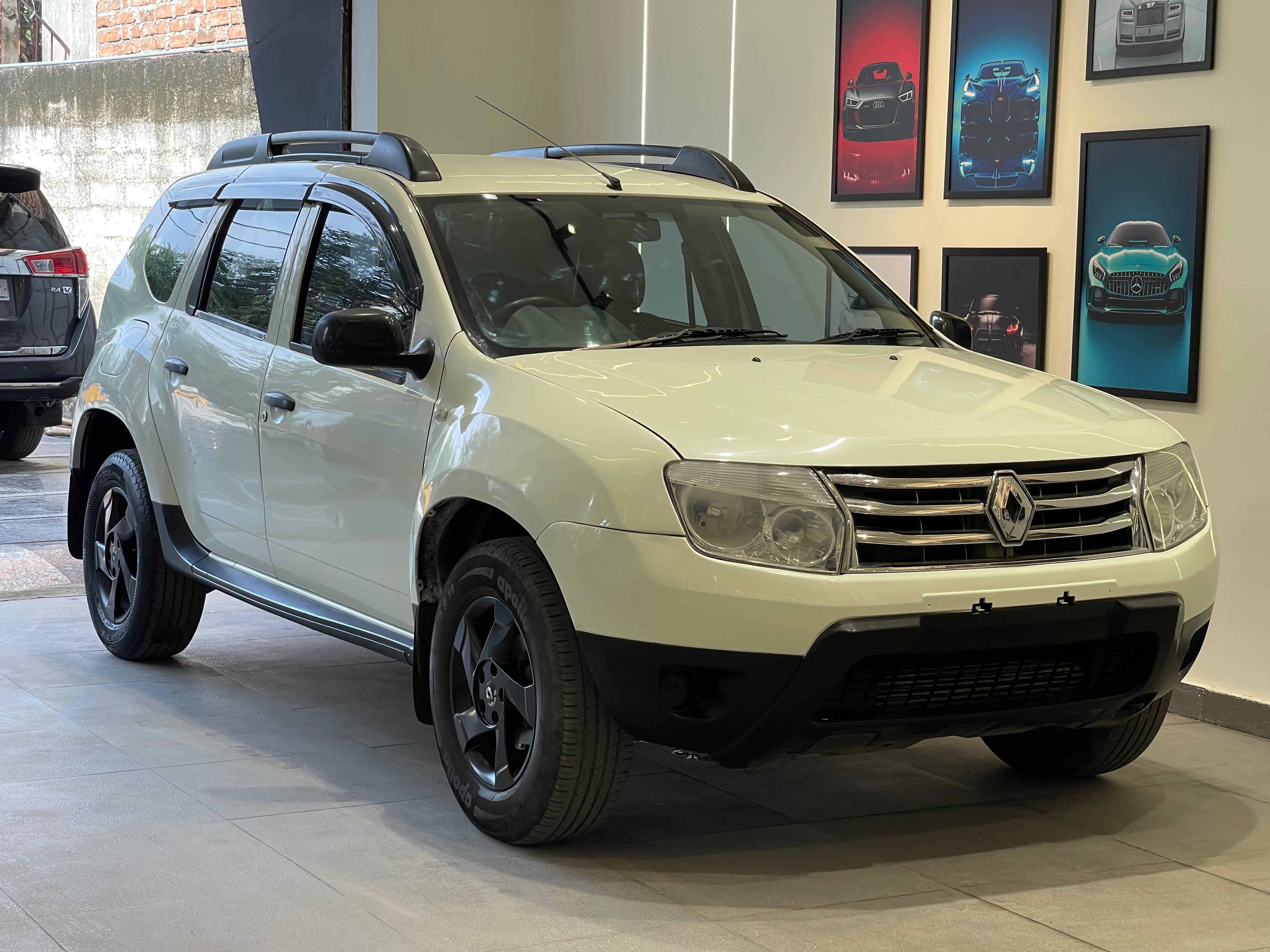 Used 2025 Renault Duster 1461 cc Diesel Manual Car in Hyderabad at ₹3. ...