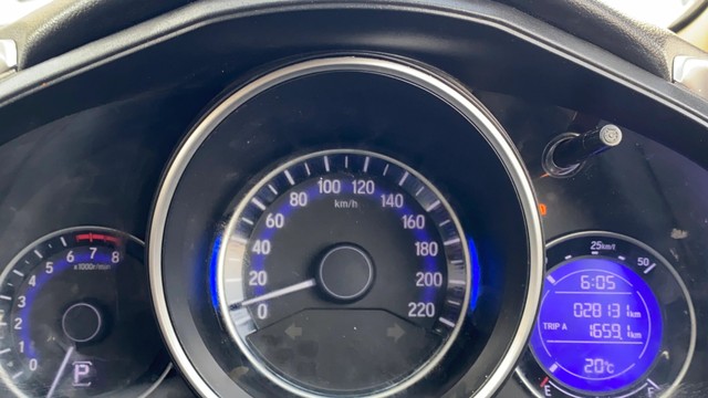 Second-hand 2017 Honda Jazz 1.2 V AT i VTEC for sale in Patna-11