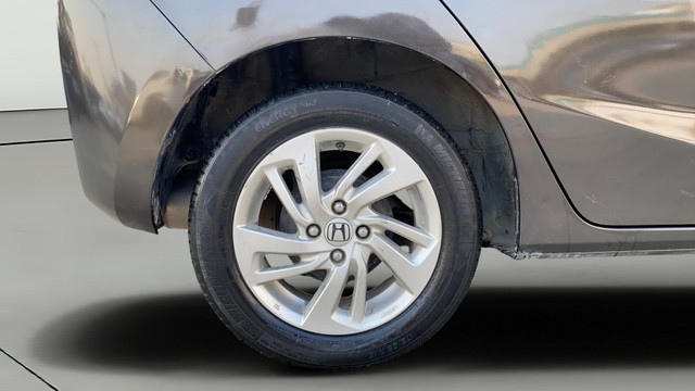 Second-hand 2017 Honda Jazz 1.2 V AT i VTEC for sale in Patna-24