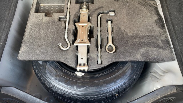 Second-hand 2017 Honda Jazz 1.2 V AT i VTEC for sale in Patna-27