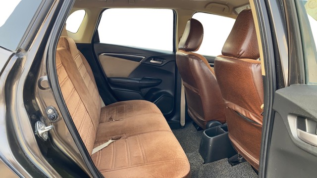 Second-hand 2017 Honda Jazz 1.2 V AT i VTEC for sale in Patna-16