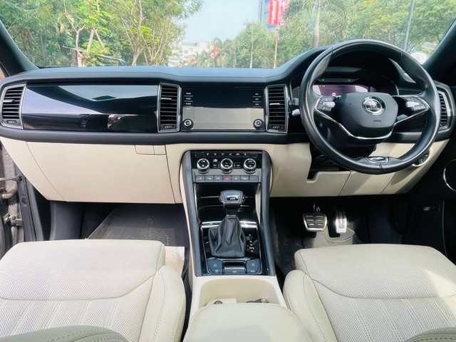Second-hand 2022 Skoda Kodiaq L & K BSVI for sale in Mumbai-14