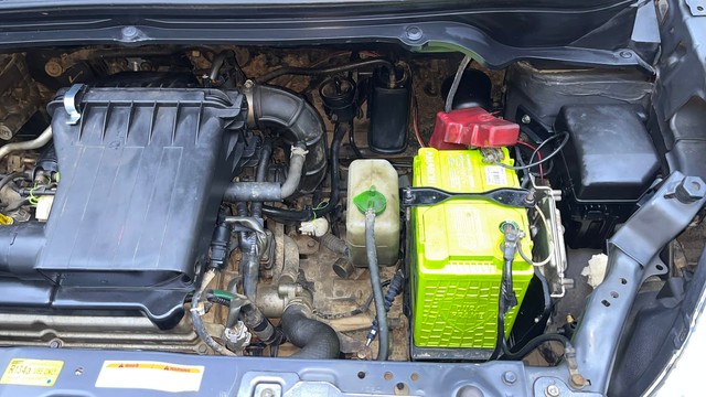 Second-hand 2012 Maruti Suzuki Ritz LXi for sale in Hyderabad-39