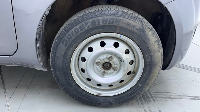 Second-hand 2012 Maruti Suzuki Ritz LXi for sale in Hyderabad-17