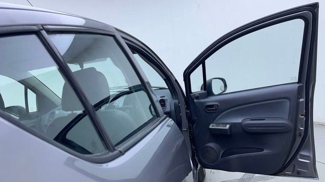 Second-hand 2012 Maruti Suzuki Ritz LXi for sale in Hyderabad-16