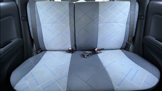 Second-hand 2012 Maruti Suzuki Ritz LXi for sale in Hyderabad-32