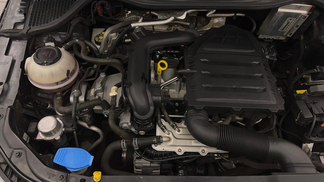 Second-hand 2021 Ford Fiesta Petrol Style for sale in Chandigarh-34