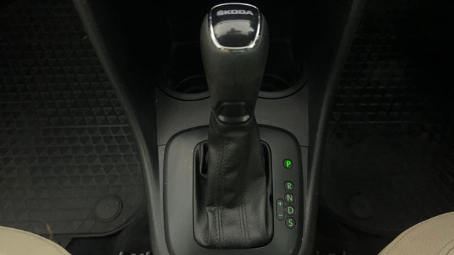 Second-hand 2021 Ford Fiesta Petrol Style for sale in Chandigarh-12