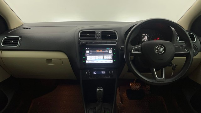 Second-hand 2021 Ford Fiesta Petrol Style for sale in Chandigarh-11