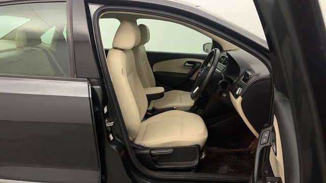 Second-hand 2021 Ford Fiesta Petrol Style for sale in Chandigarh-15