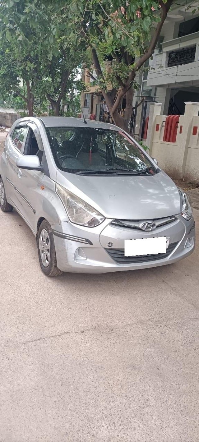 Second-hand 2015 Hyundai EON Sportz for sale in Hyderabad-0