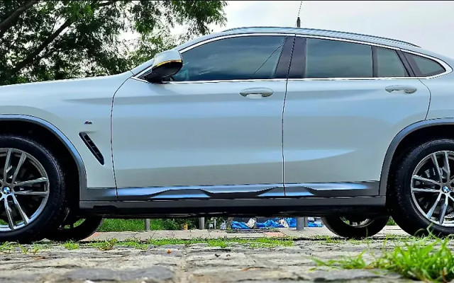 Second-hand 2019 BMW X4 M Sport X xDrive20d for sale in New Delhi-2